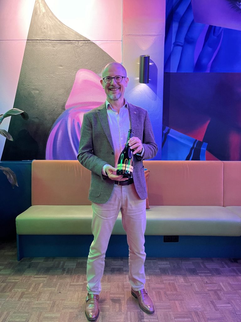 Gusbourne's Duncan Brown presenting the 2014 Fifty-One Degrees North.