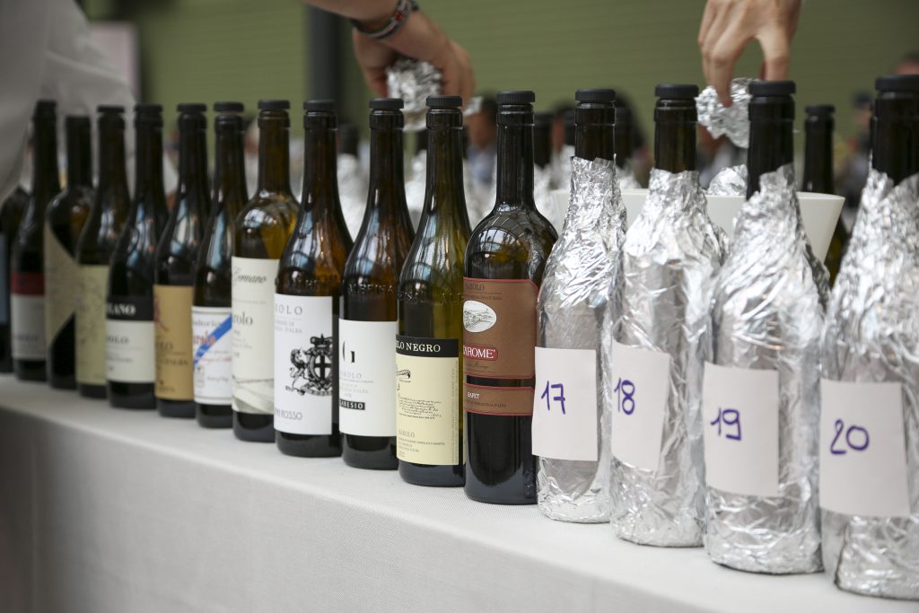 The 2022 line-up: 26 Barolos from across Serralunga d’Alba, tasted blind to uncover the commune’s collective signature — the basis for this year’s Manifesto.