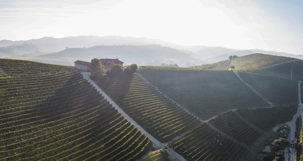 Cascina Galarej, perched above the morning mist — the starting point of a deeper encounter with Fontanafredda.