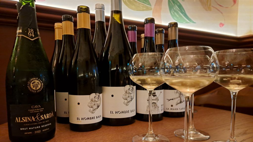 The line-up: a focused selection from El Hombre Bala, including three distinct Garnacha expressions - plus a refreshing Cava to start.