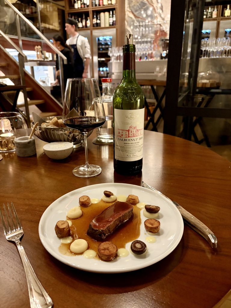 Deer Tenderloin x Vega Sicilia's Valbuena No. 5.