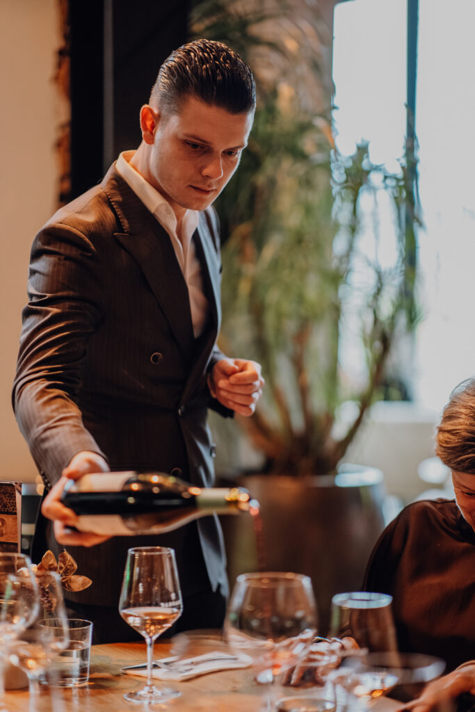 Luc Kaminsky, sommelier bij Le Barrage.